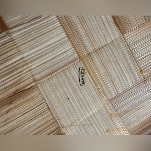 Vintage MCM Round Bamboo Serving Tray Butterfly with  Set of 2 Coasters Taiwan - Picture 8 of 8